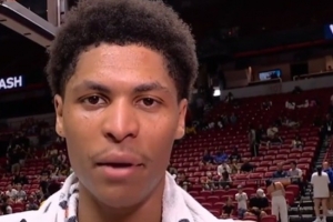 米利克·托马斯：当我踏上球场 我将是场上最顶尖的球员之一