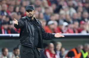 法尔克：只有出售足够多的球员，拜仁才会批准今夏再签下一名球员